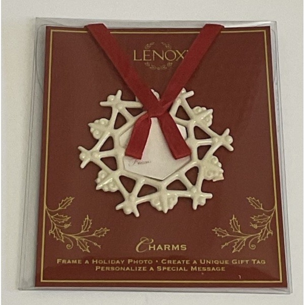 Lenox Snowflake Gift Charm/Christmas Tree Ornament Ivory